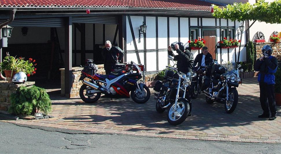 Wershofen Landgasthaus Pfahl מראה חיצוני תמונה